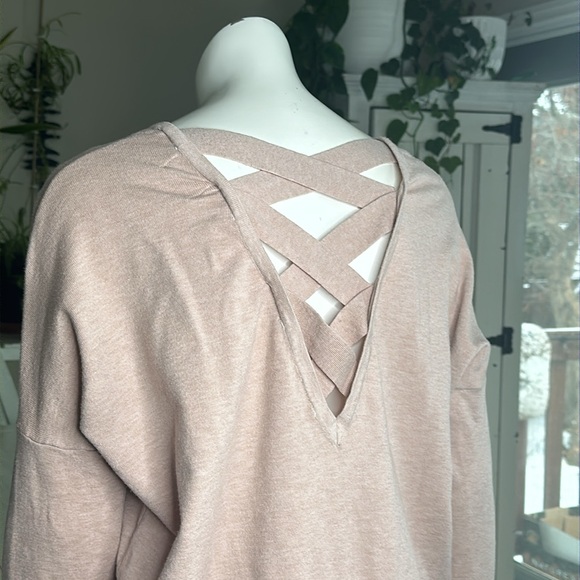 Dreamers sweater dress size M/L light blush pink with crisscross back - Picture 6 of 11